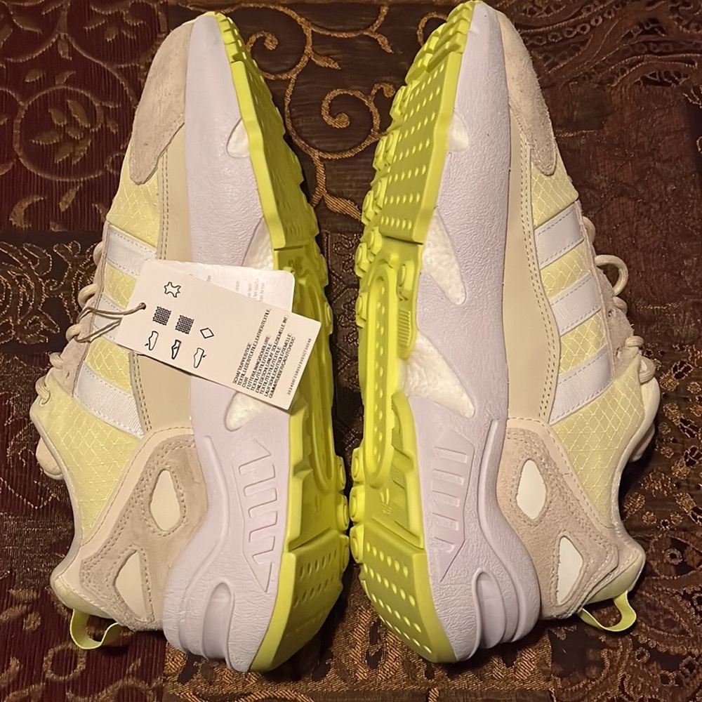 Adidas ZX 22 Boost - Picture 7 of 8